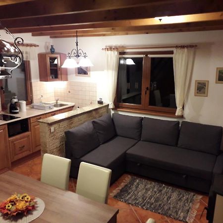 Cseresznyevirág Vendégházak Kovagoszolos Quarto foto